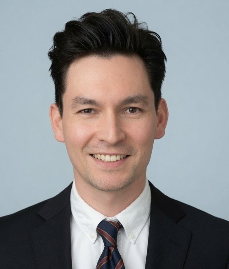 Dr James Tai